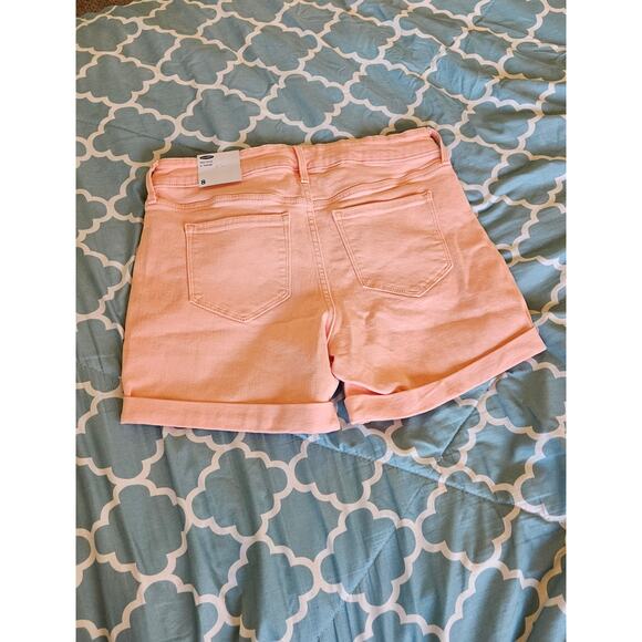 Old Navy Women’s Peach Mid-Rise Distressed Shorts Size 8 | 5” Inseam | NWT - Picture 8 of 8